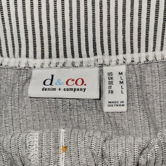 Denim&Co Blue and White Striped A-Line Skirt Size Medium - Picture 2 of 10